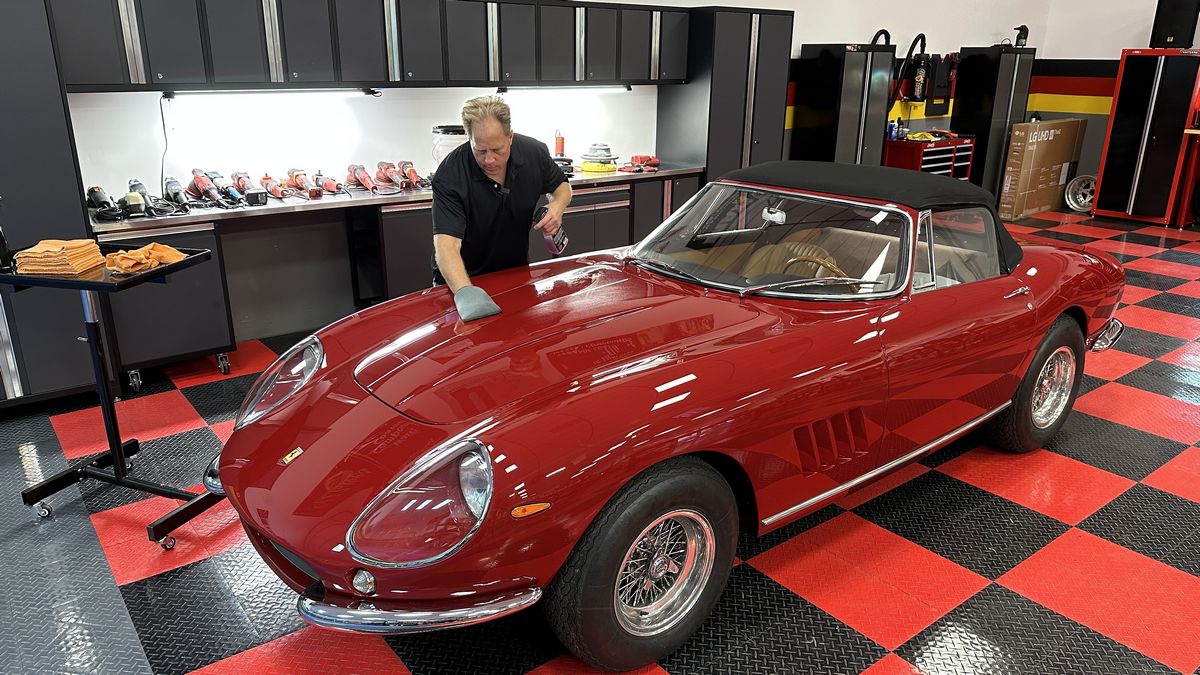 Claying a 1967 Ferrari 275GTB/4 NART Spider detailed by Mike Phillips at AutoForge.net