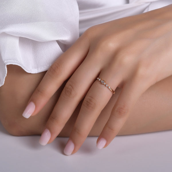 Minimalist diamond ring