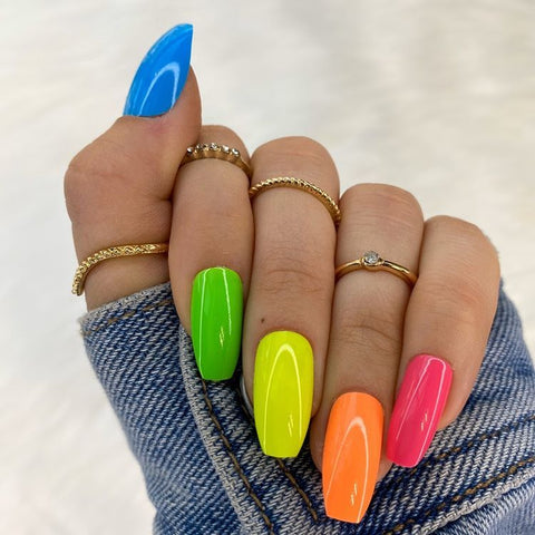 Light Up Your Fingertips with These Bright Coloured Nail Ideas!