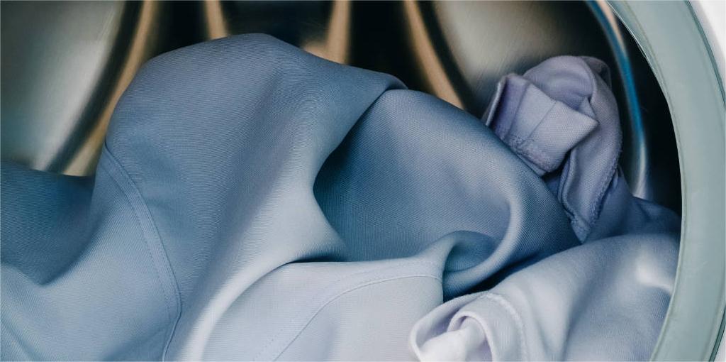 How to Wash Pure Silk Pajamas – SILKSILKY