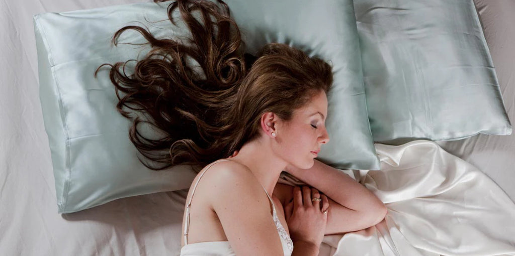 How Silk Sheets Affect Sleep Quality