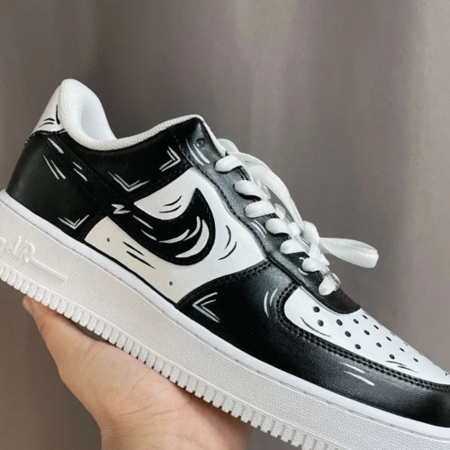 white and black air force 1 size 4
