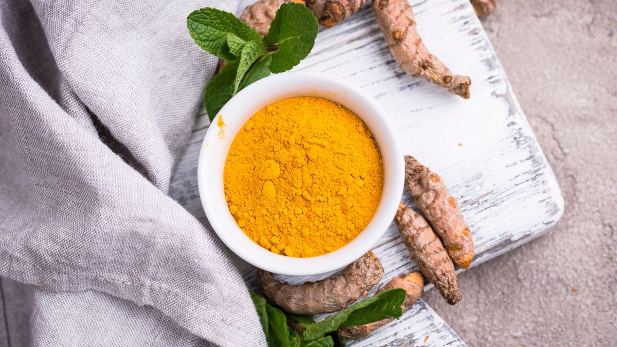 Turmeric powder