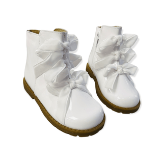 1396 Bow White Boot By Rubio. - Fallons Toys&Shoes - Fallons