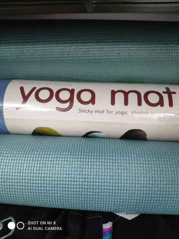 sticky yoga mat