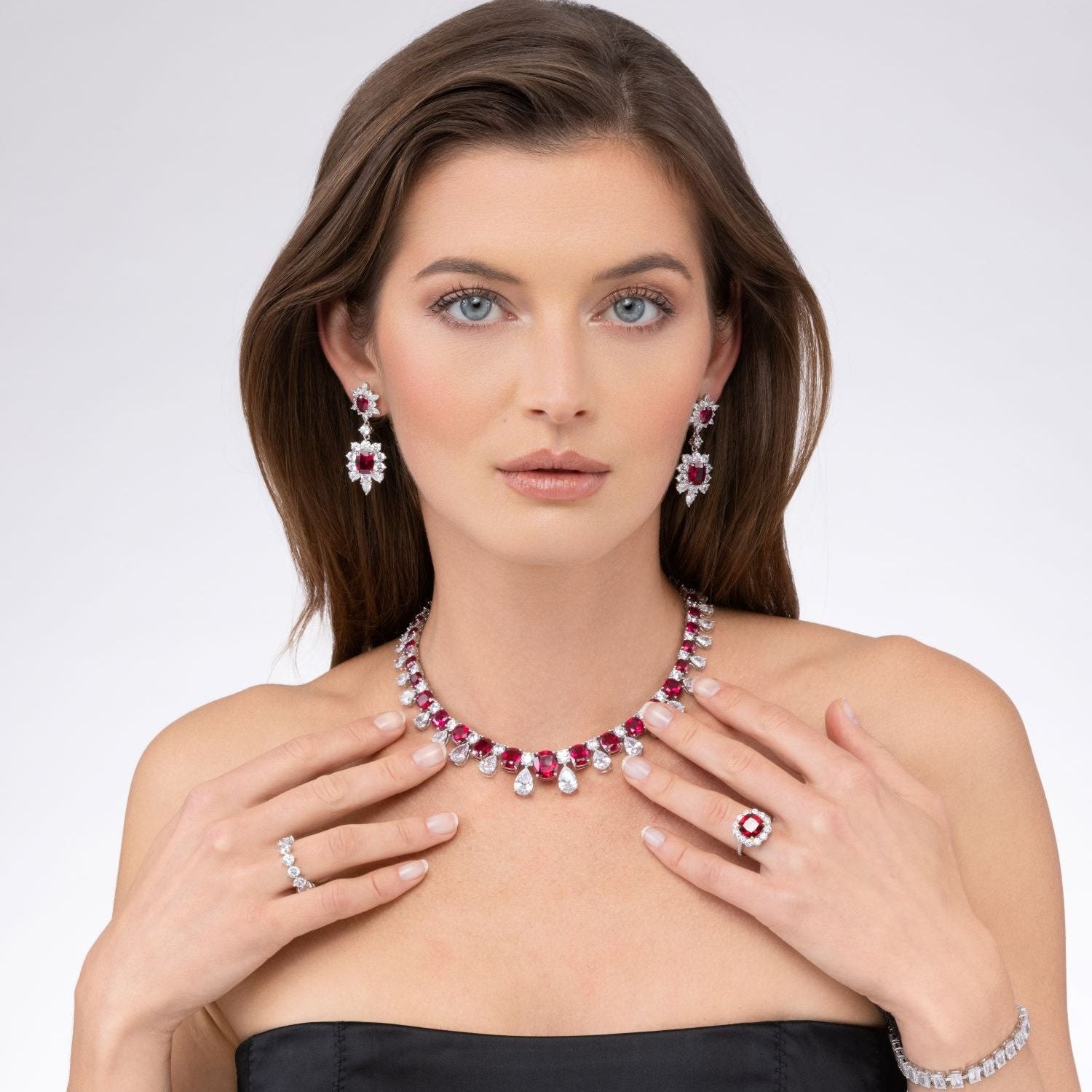 ANNA ZUCKERMAN Envy Statement Necklace in Blue Sapphire
