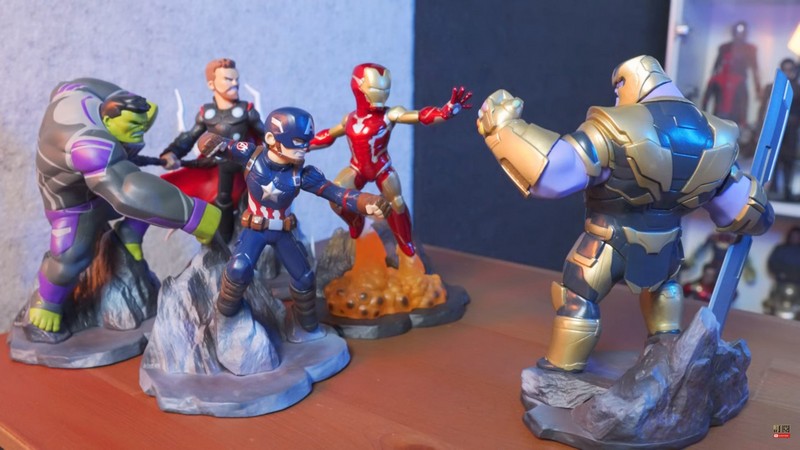 unboxing-toylaxy-marvel-avengers-endgame-premium-pvc-figure-doll-official-wave-1-ta-collection-blog-review-fight
