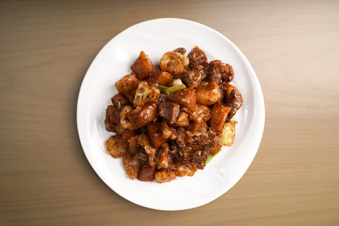USDA Angus Beef with Potato in Black Pepper Sauce 黑椒薯仔油炸鬼牛柳粒