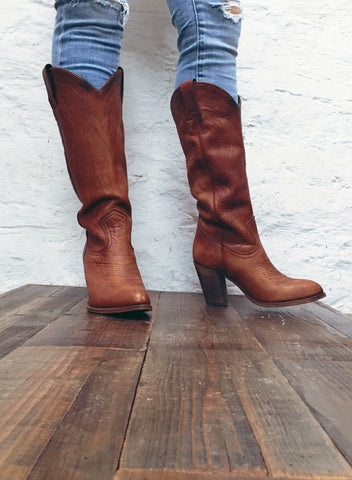 Frye Ilana Cognac Pull On Boot