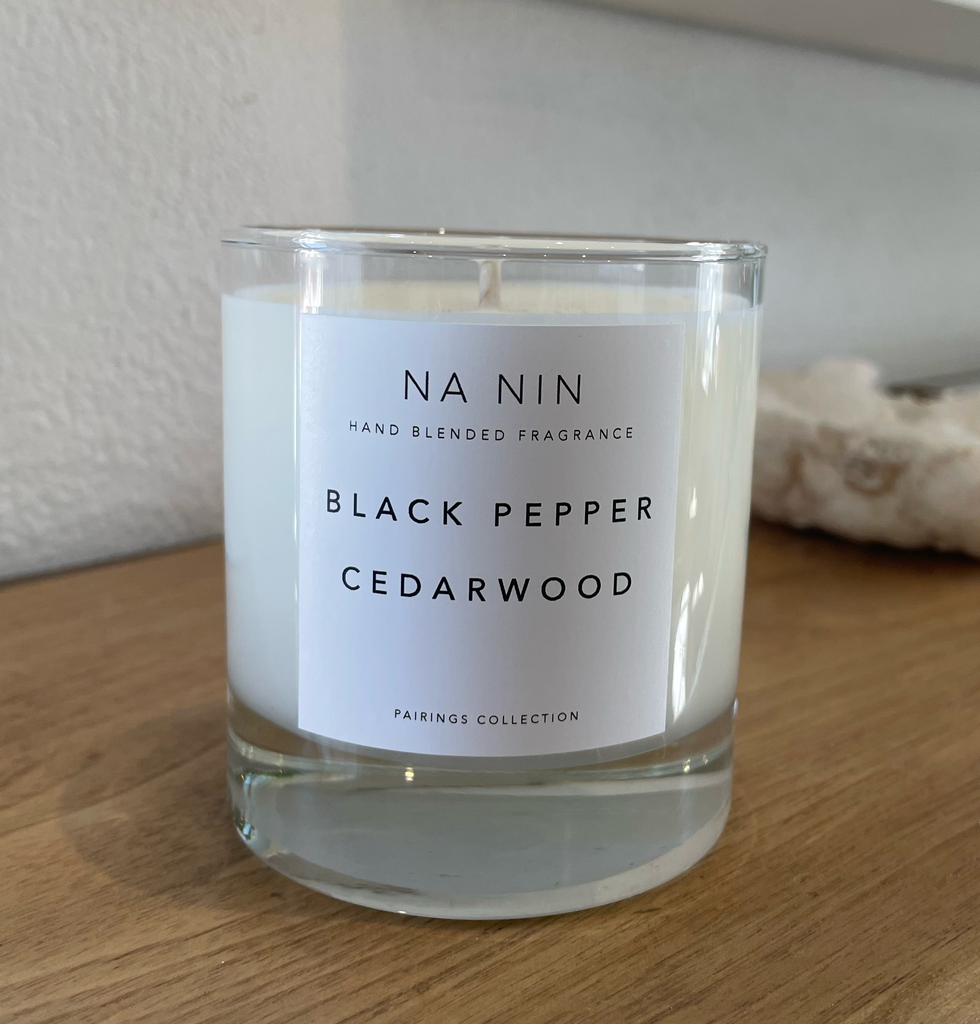 Lavender & Frankincense Essential Oil Soy Candle / Available in White – NA  NIN