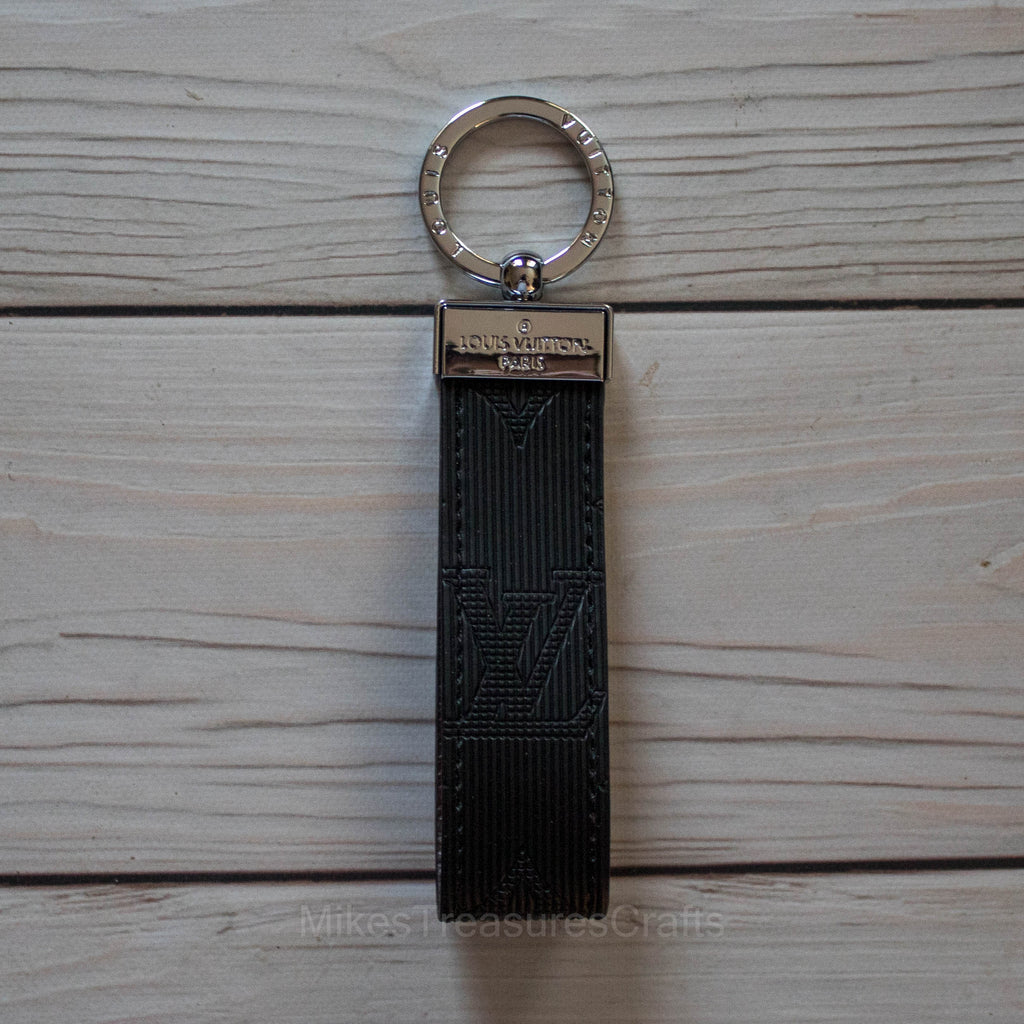 Brown Monogram Leather Keychain – MikesTreasuresCrafts