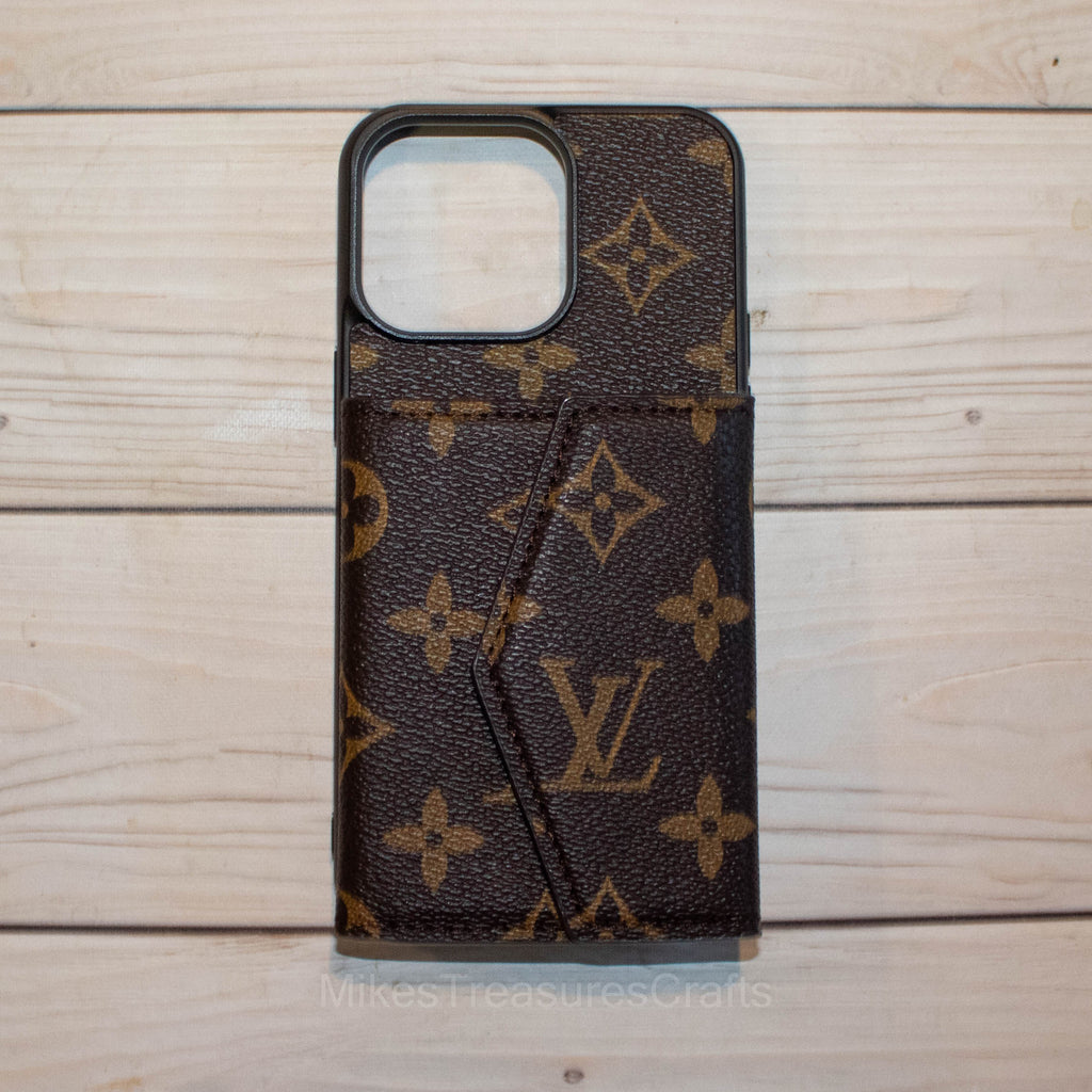 Louis Vuitton Monogram iPhone 14 Pro Max Bumper iPhone Case Leather Black  New