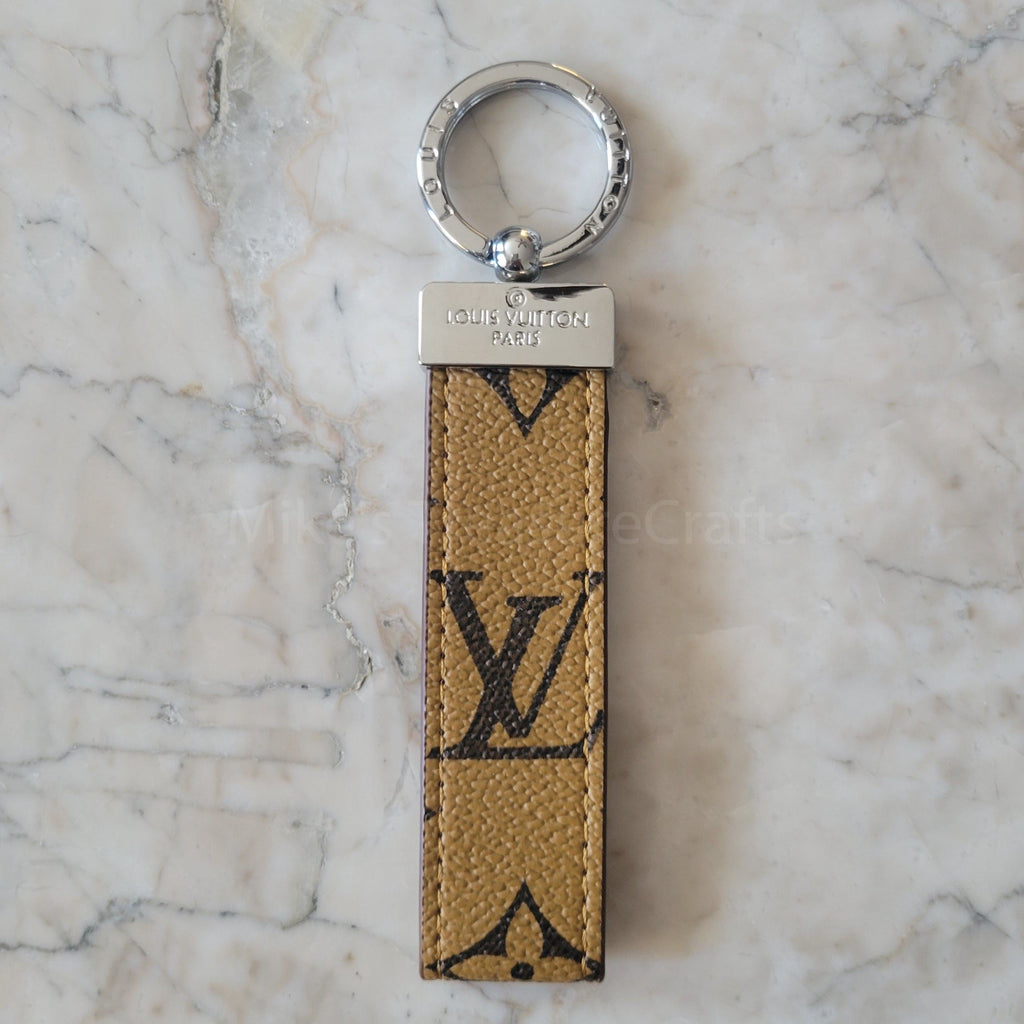 Louis Vuitton Slim Dragonne Keychain Monogram Eclipse Canvas Black 73015139