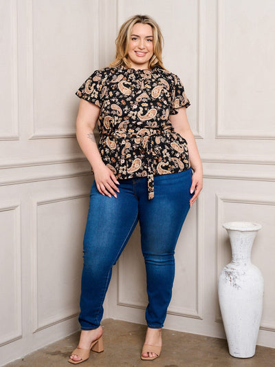 Wholesale Women's Plus Size Tops | WFT – Wholesalefashiontrends.com