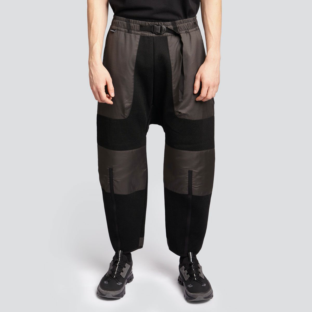 Hike Tapered Cropped Pants