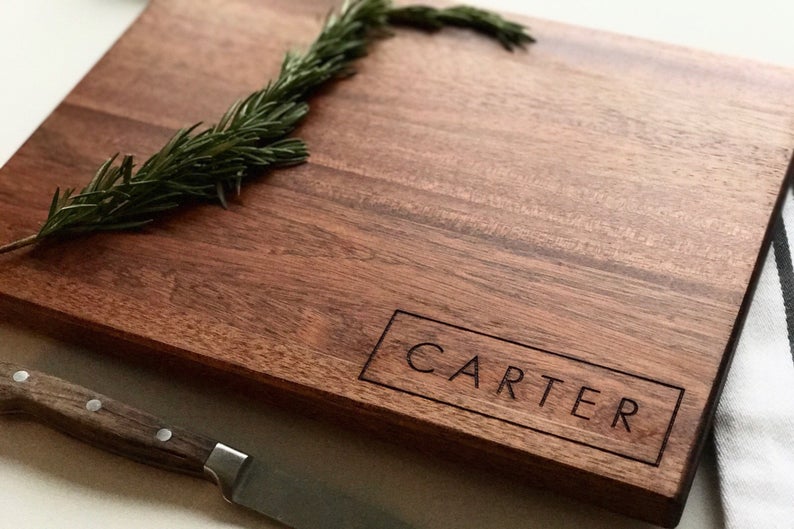 Personalized Cutting Board Mothers Day or Christmas Gift for Mom - Sugar  Tree Gallery