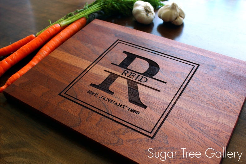 Small Cutting Board with Engraving – Berry Designs