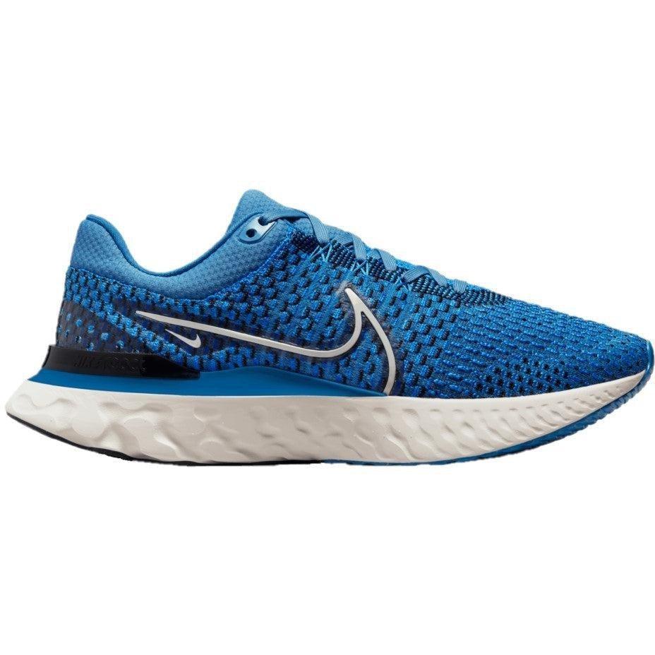 NIKE Odyssey React 2 Flyknit Running Shoes For Men - Buy NIKE Odyssey React  2 Flyknit Running Shoes For Men Online at Best Price - Shop Online for  Footwears in India