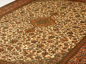 Ondergedompeld Contractie hoofdpijn Zijden Tapijten | Meden & Perzen – Meden & Perzen Perzische en Oosterse  tapijten