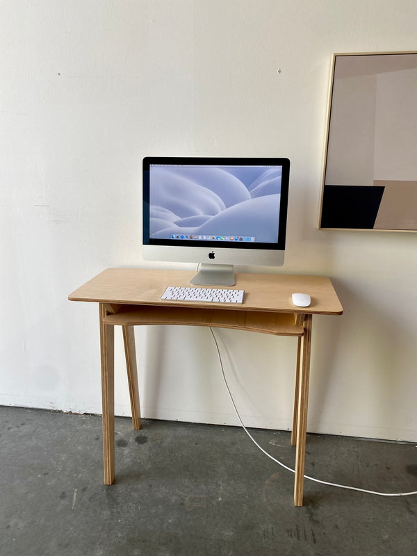 minimalist computer desk