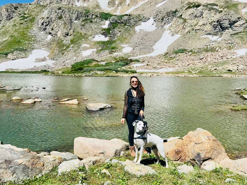 herman gulch, alpine lake, woman and her dog