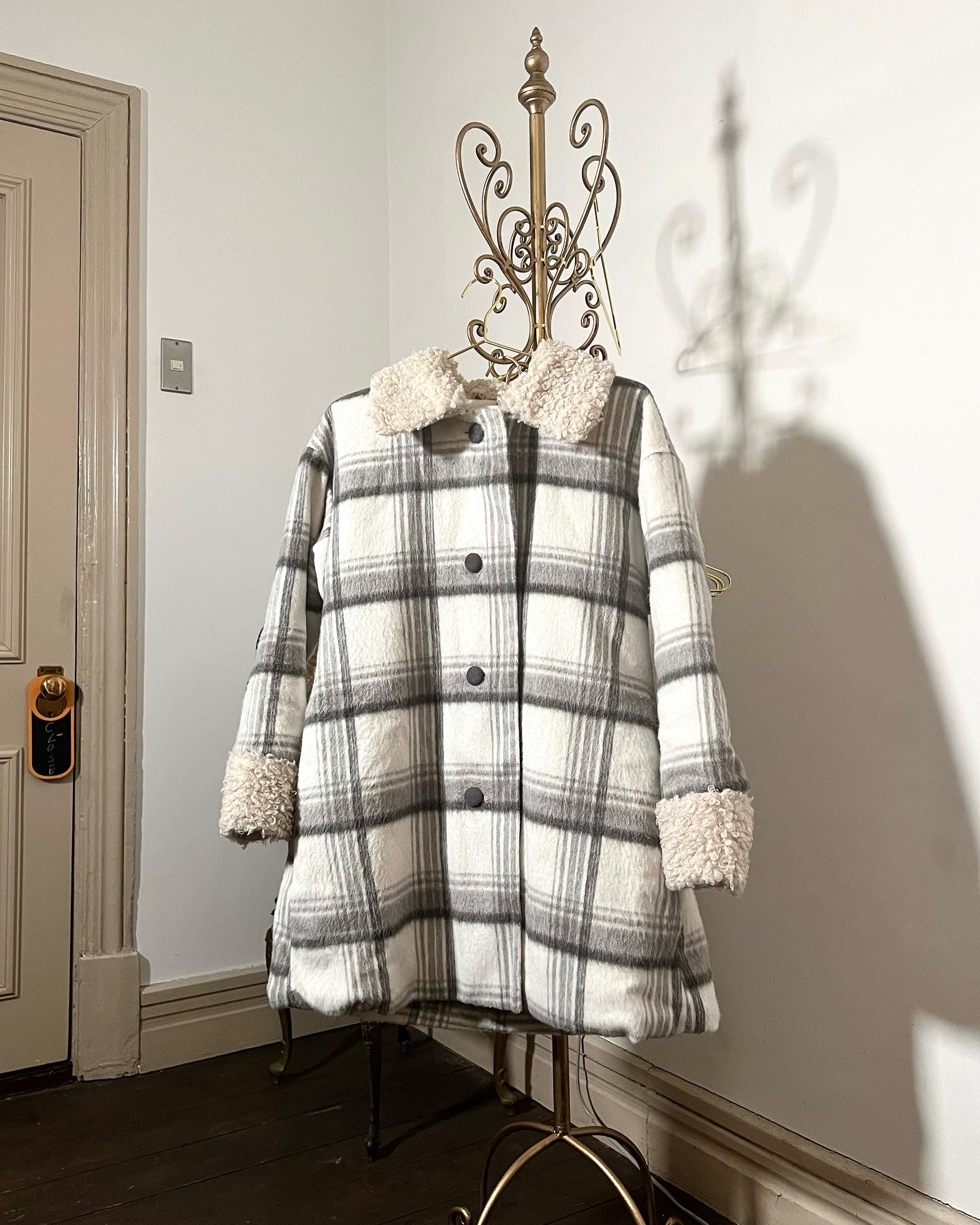 Original item】Tippet check coat – Unic