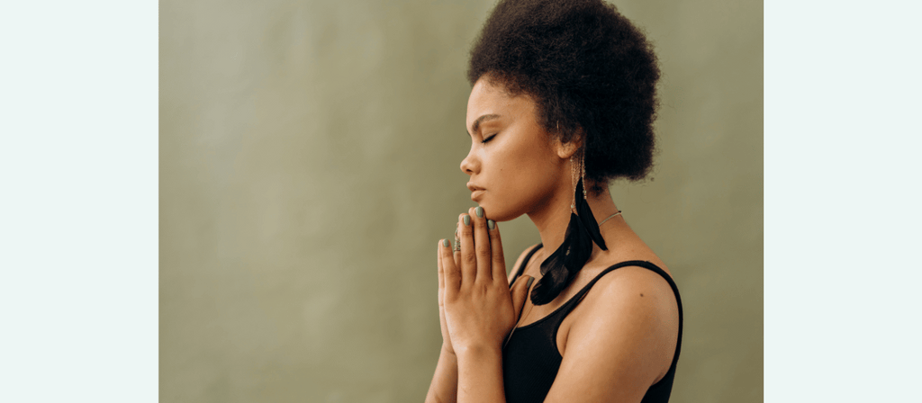 black woman with damaged hair