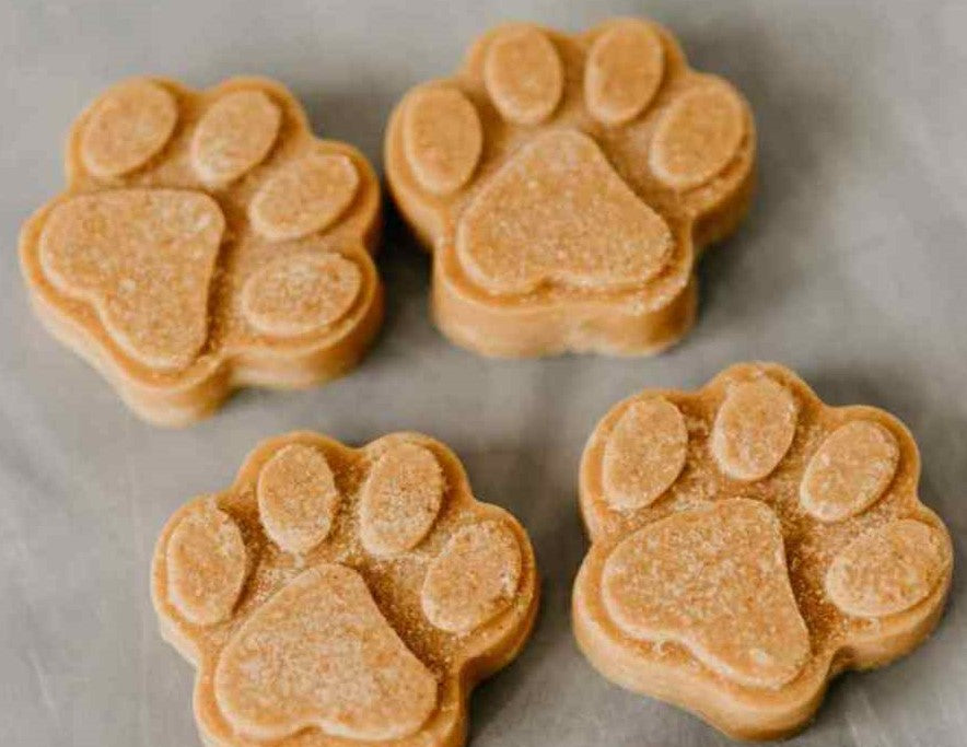 Peanut Butter and Meal Topper Biscuits for dogs DIY Recipe