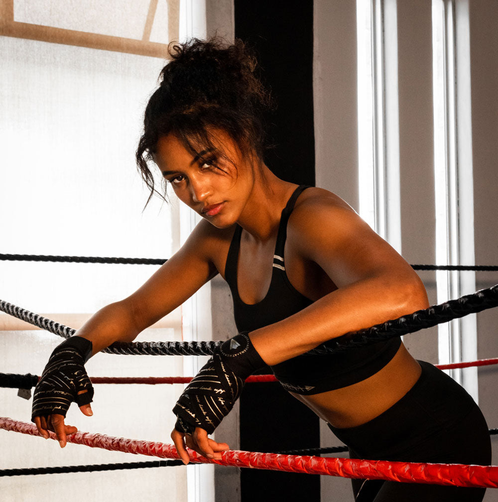 Athena Fightwear 5 reasons women should start boxing muay thai kickboxing