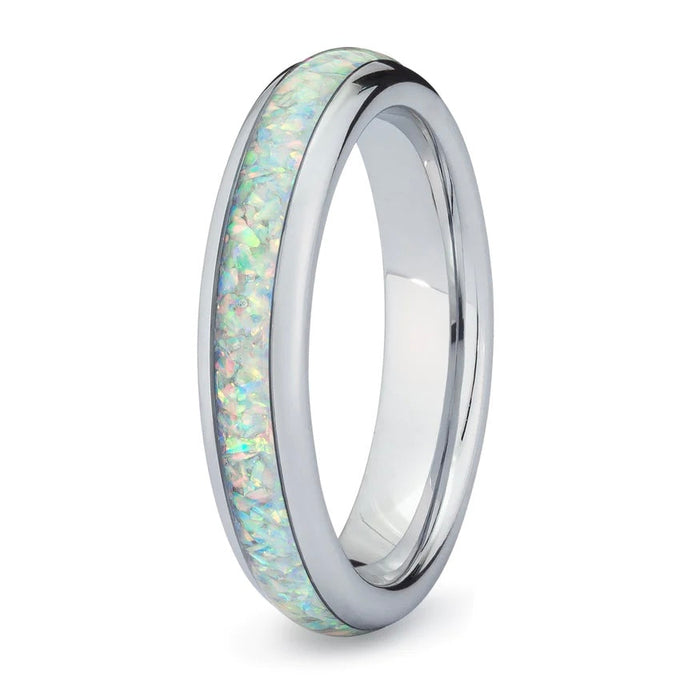 The Beauty ring with opal