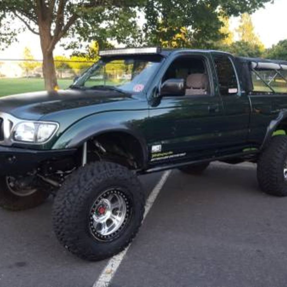 Craigslist Find of the Day | 2001 Toyota Tacoma SAS