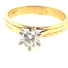 18ct yellow gold and diamond ring