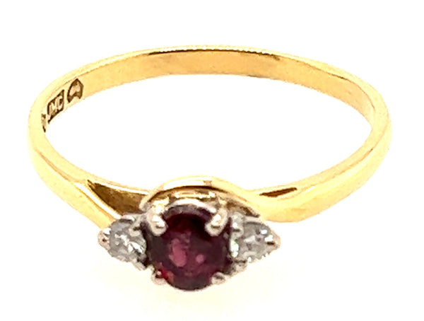 18ct ruby and diamond ring