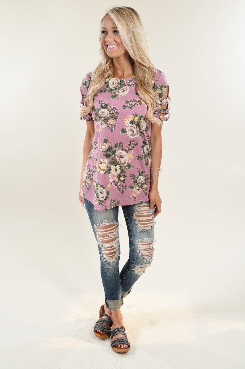 Show Me the Romance Floral Top – The Pulse Boutique