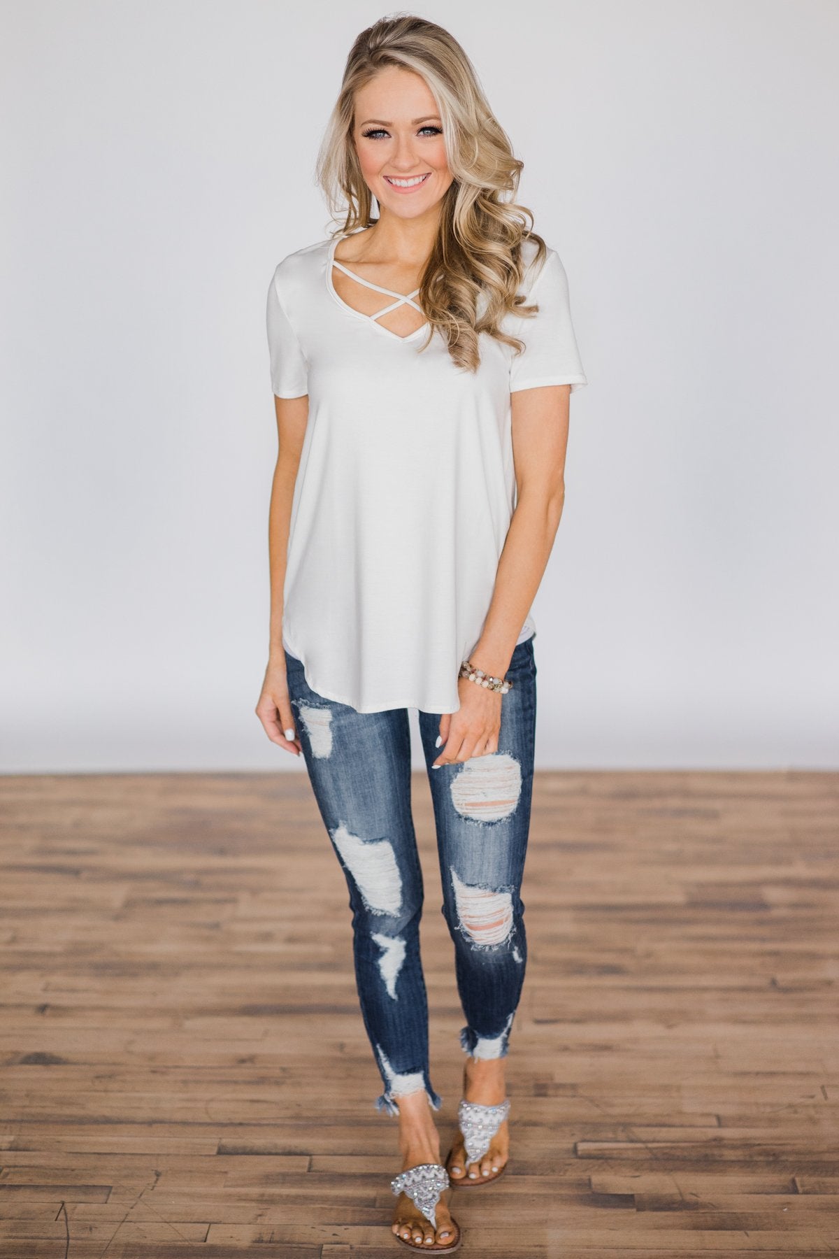 Cross The Line Top - White – The Pulse Boutique