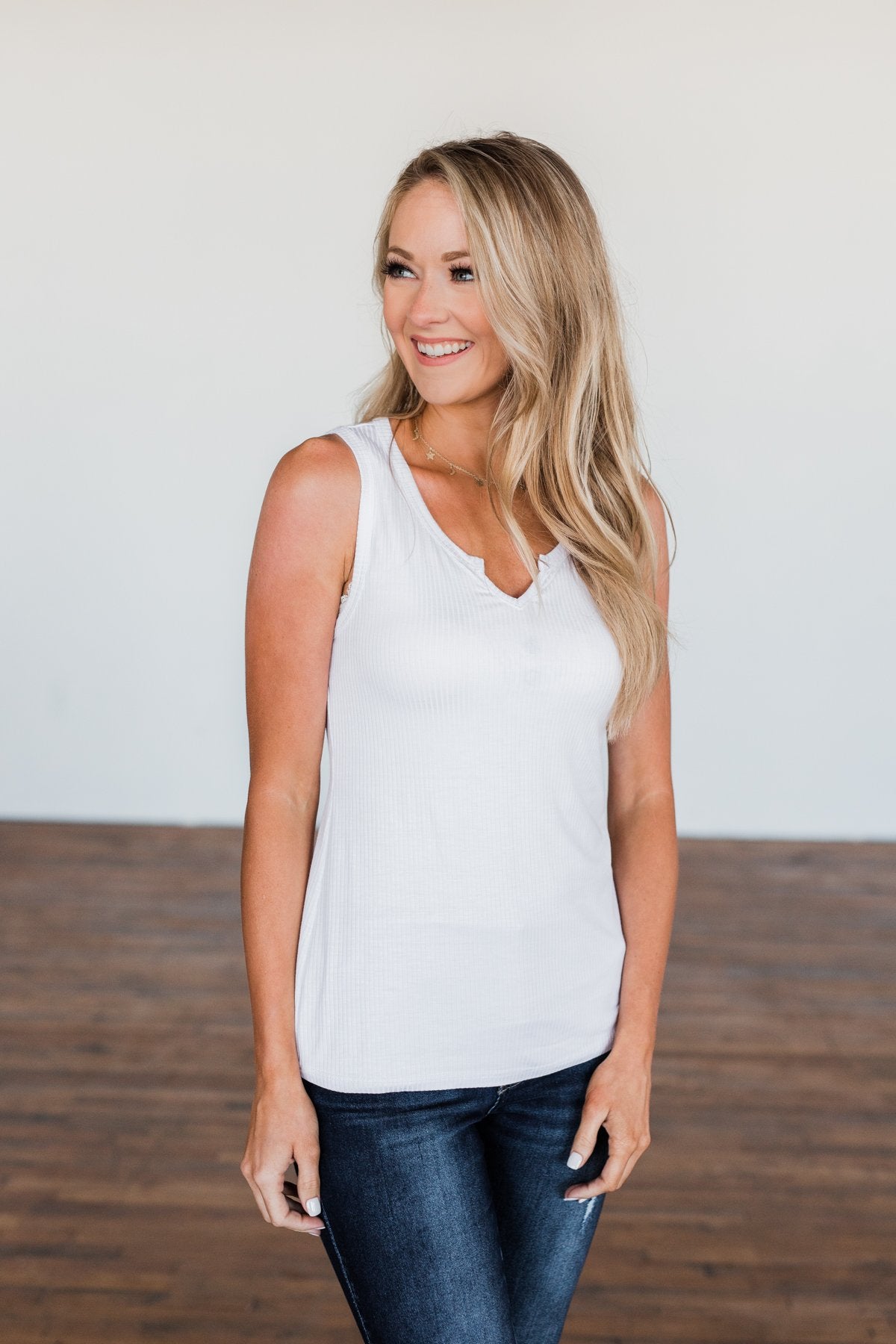 Light Up My Life Notch Tank Top- White – The Pulse Boutique
