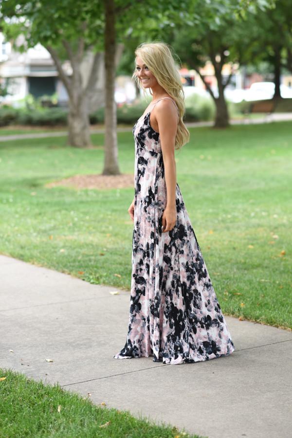 In the Cards Maxi Dress – The Pulse Boutique