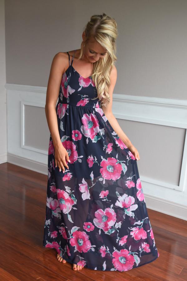 Among the Flowers Maxi Dress – The Pulse Boutique