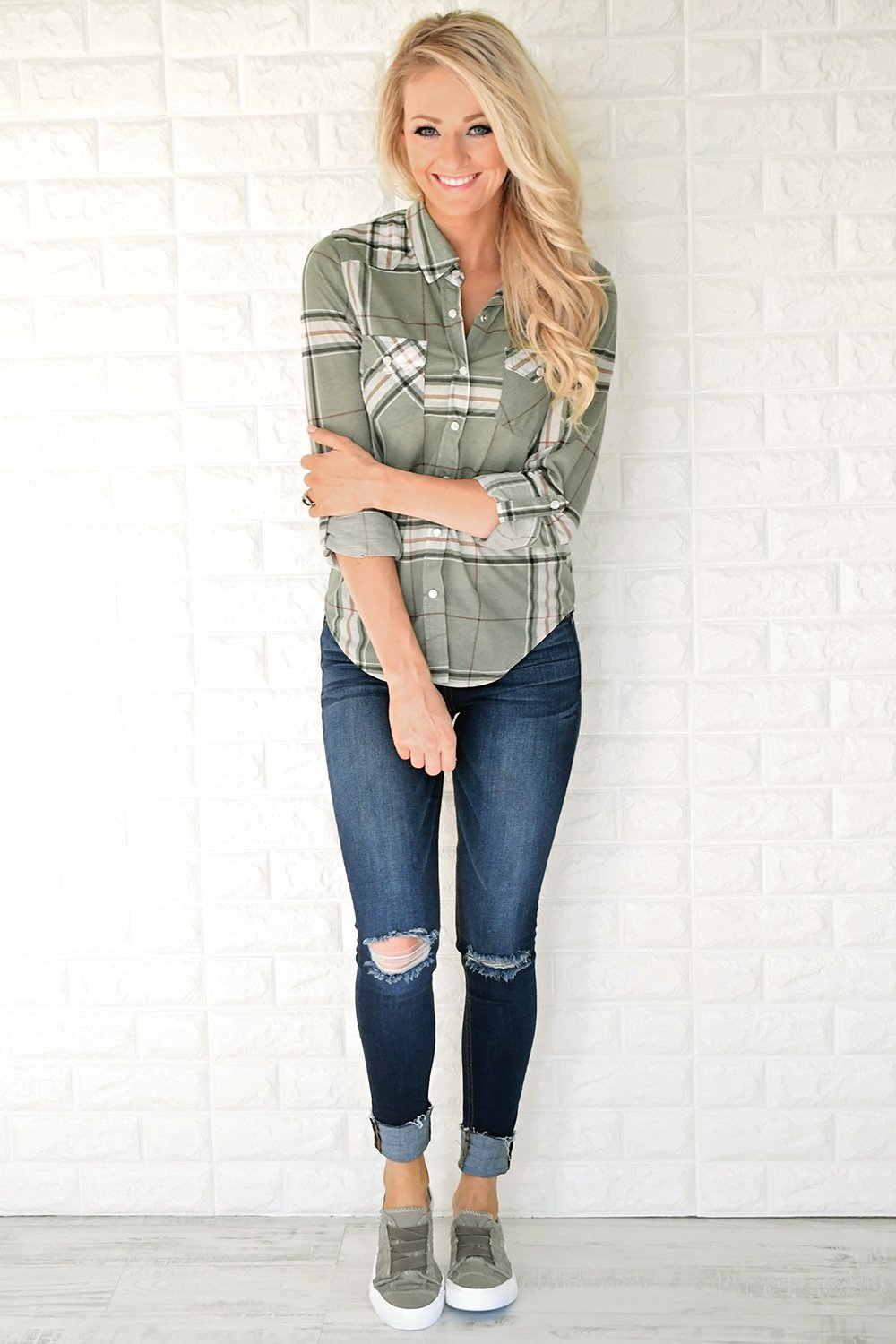 The Essential Plaid Top ~ Olive – The Pulse Boutique