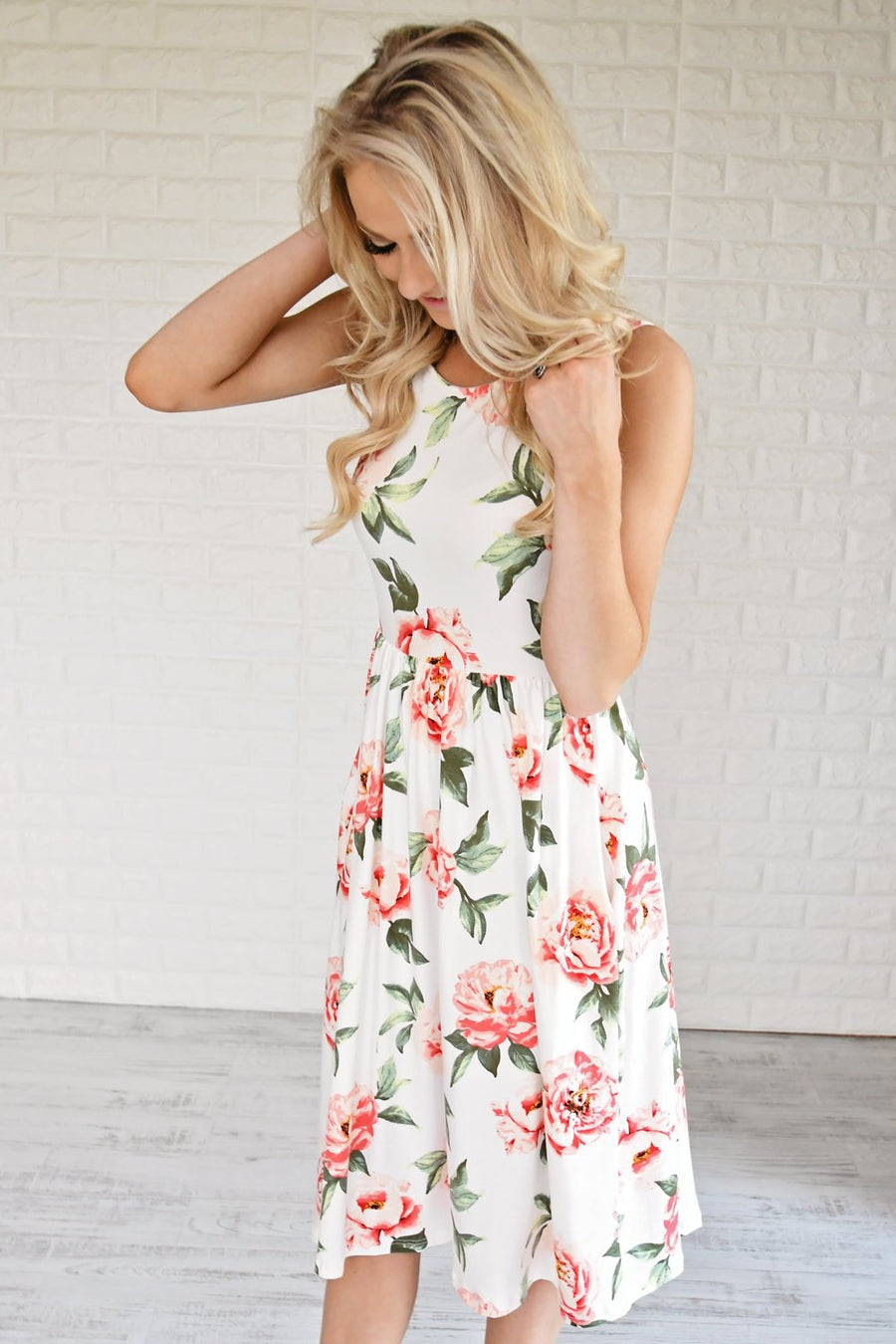 Floral My Heart Midi Dress ~ Ivory – The Pulse Boutique