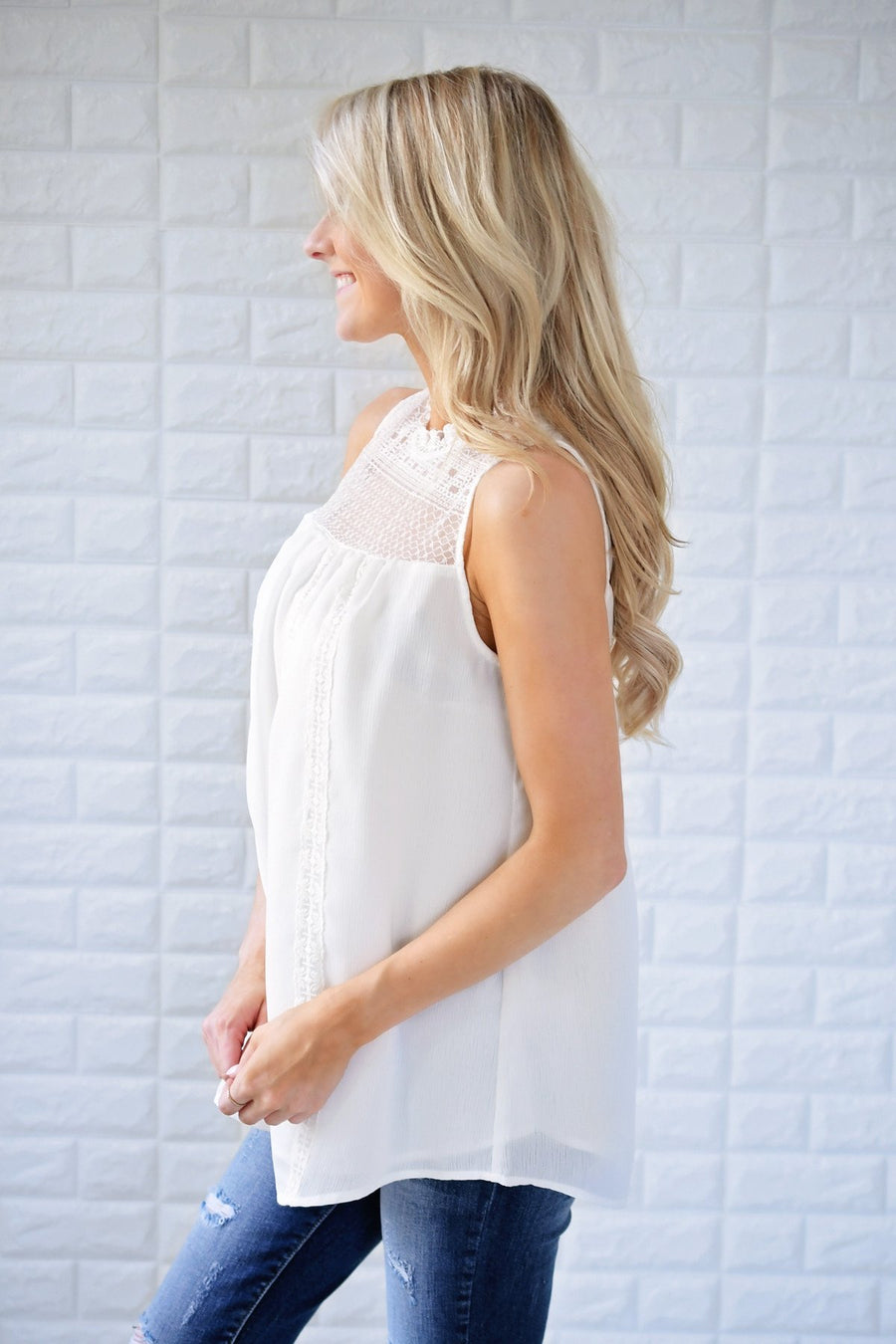 White Lace Tank Top – The Pulse Boutique