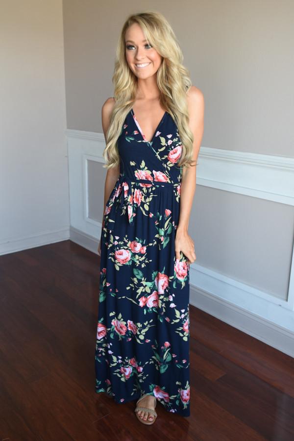 Navy Floral Sensation Maxi – The Pulse Boutique