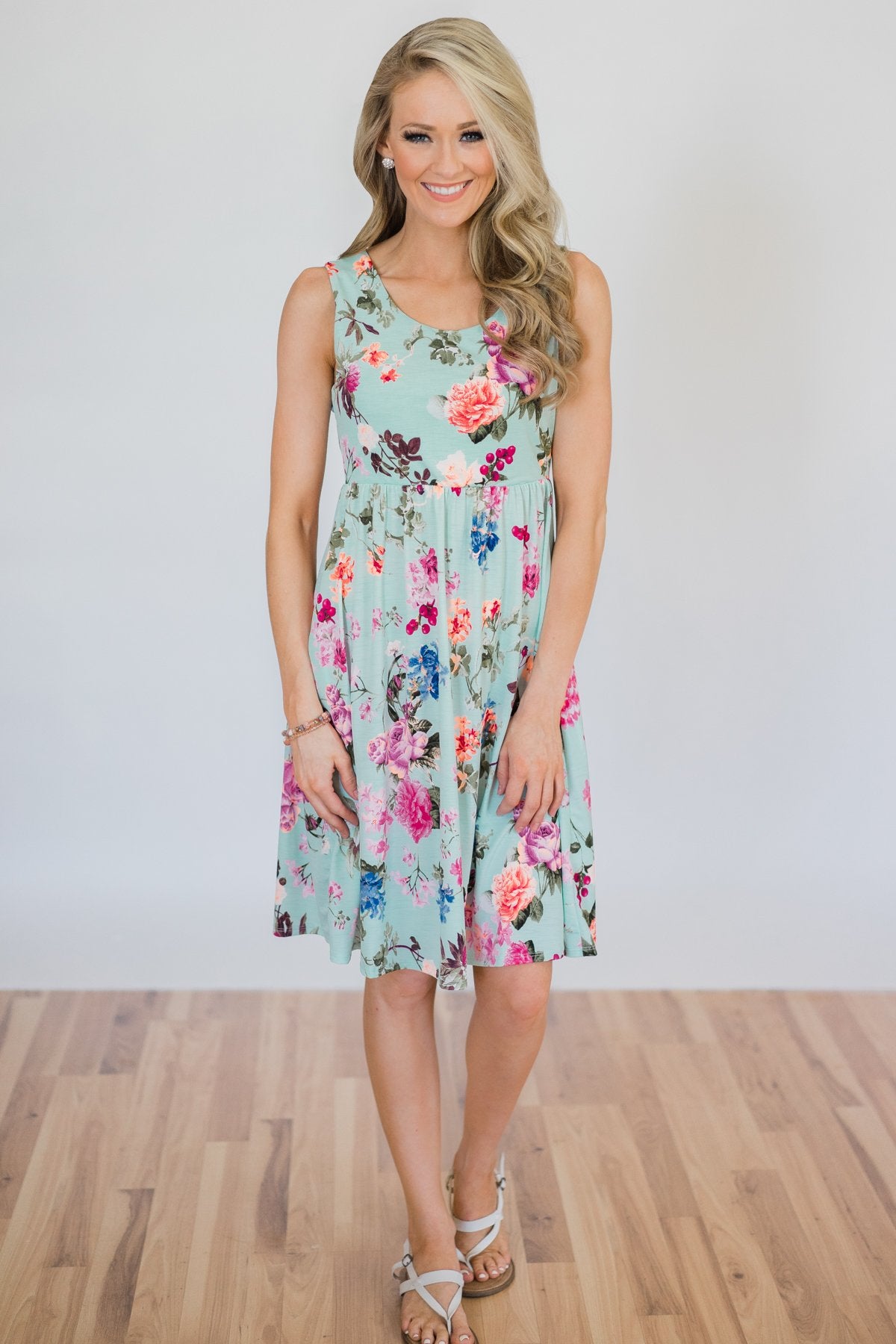 Infinite Flowers Dress- Mint – The Pulse Boutique