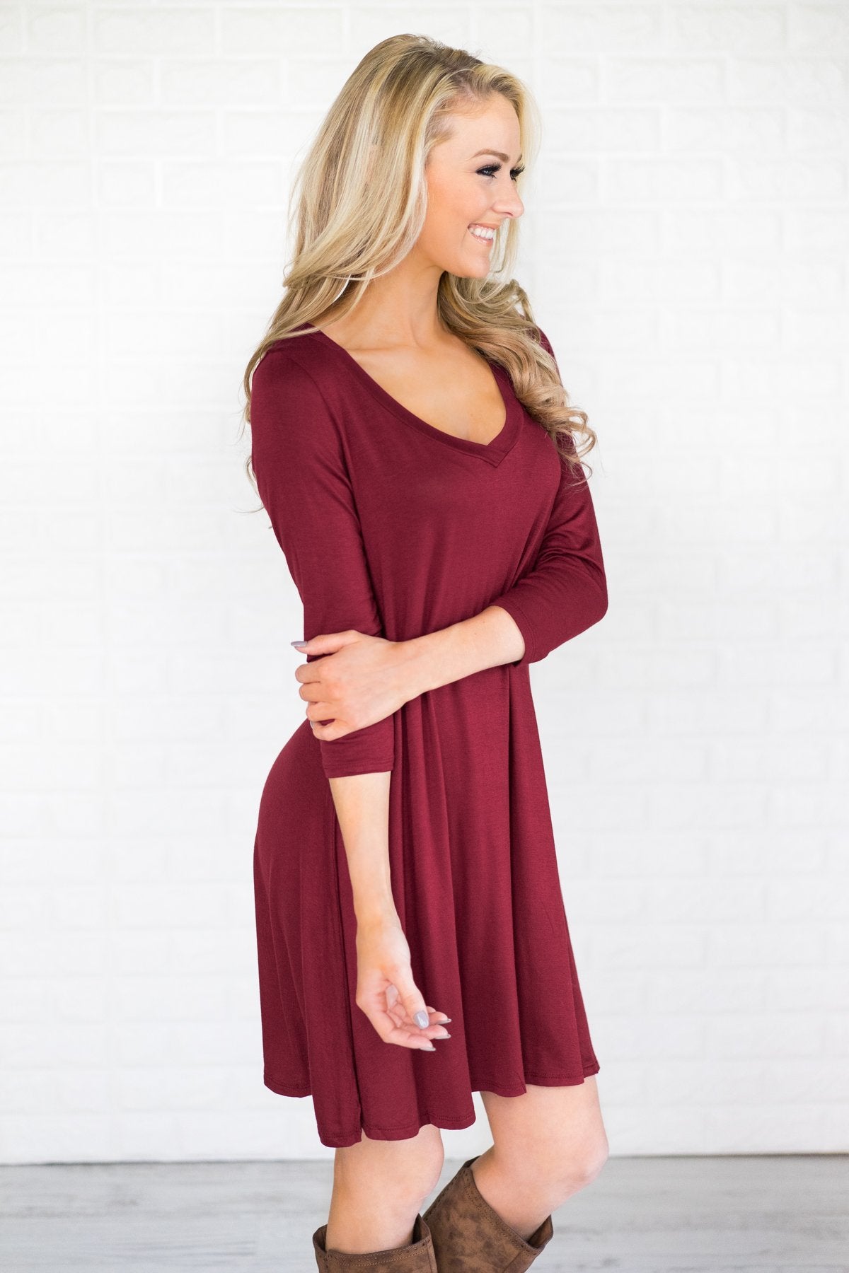 Go-To Burgundy V-Neck Dress – The Pulse Boutique