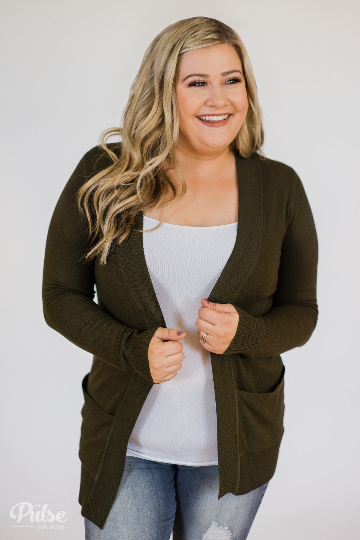 Essential Cardigan- Olive – The Pulse Boutique