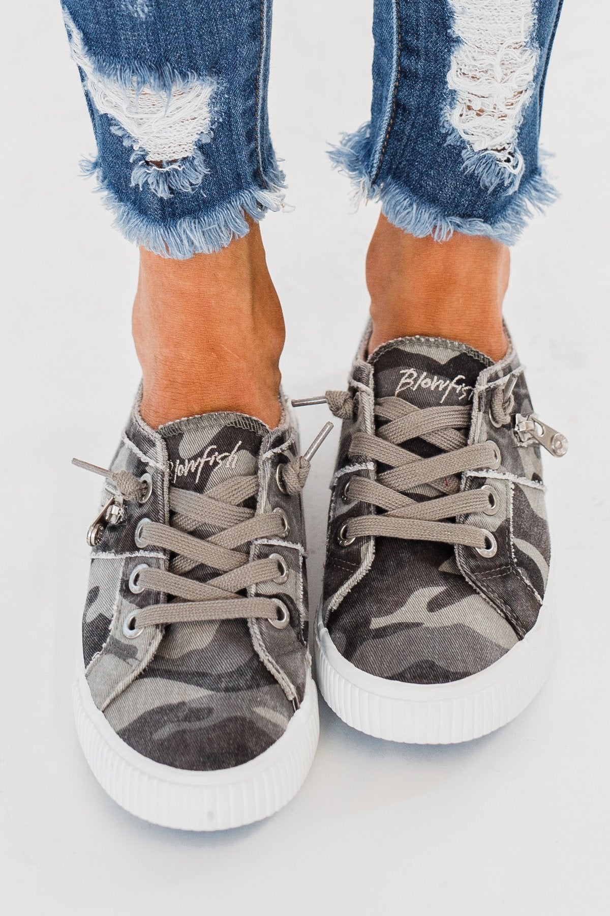 Blowfish Fruit Sneakers- Earth Camo 