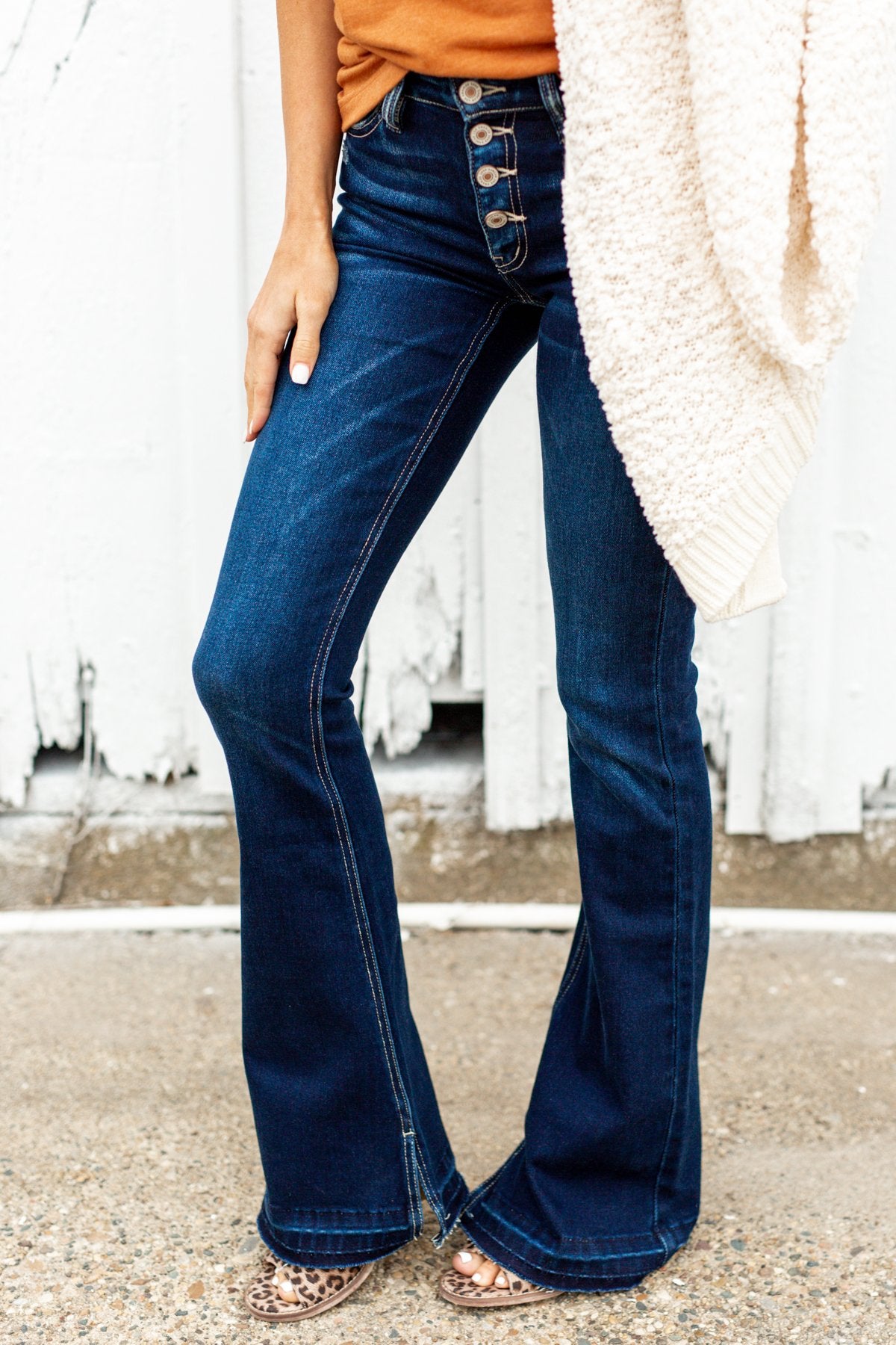 kankan flare jeans