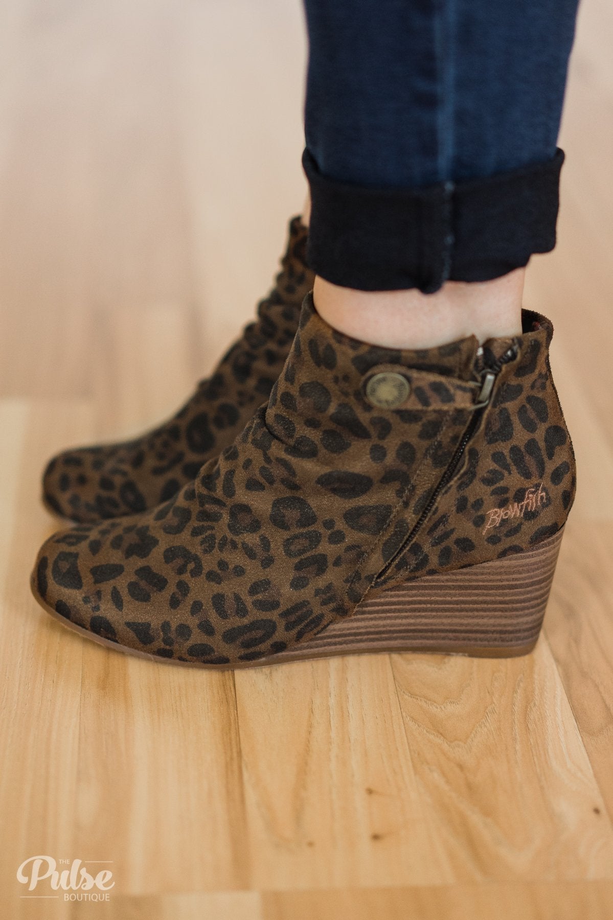 blowfish black wedge booties