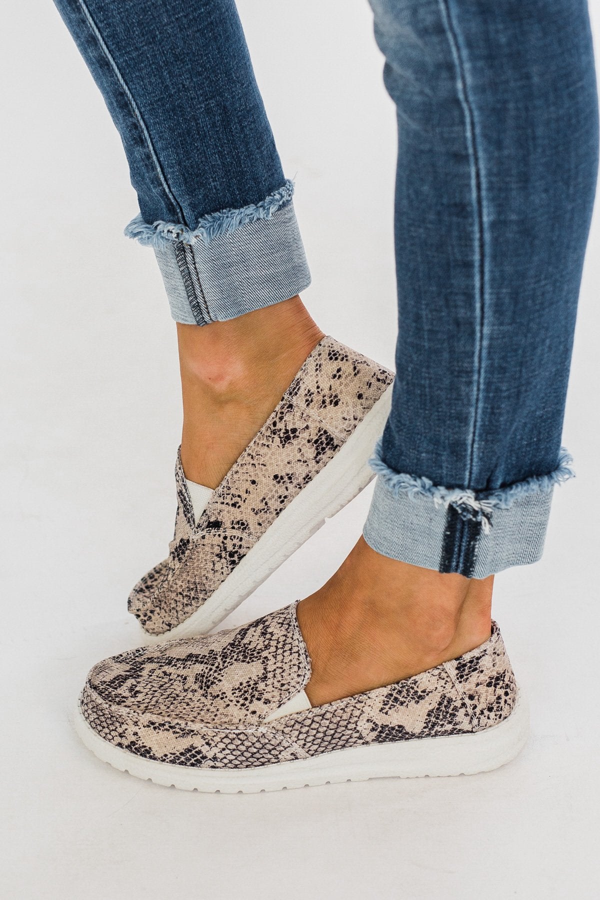 Gypsy Jazz Simi Sneakers- Snake – The Pulse Boutique