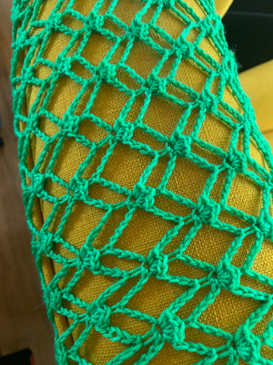 Knee Deep Shawl Crochet Pattern - One Hank Wonder - Yarntuary - Crochet One Skein Wonders